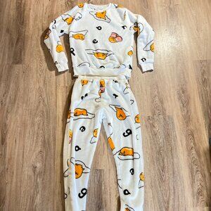 Sanrio Gudetama Sweatshirt  Pants Set Pajama Fluffy Japan Limited Cosplay Medium